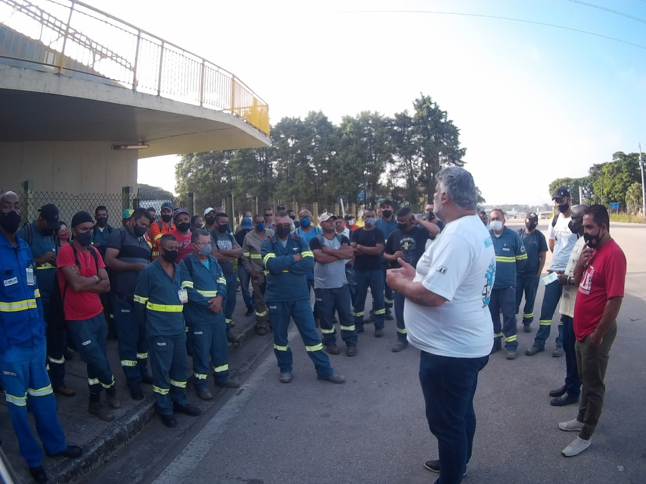 Trabalhadores da Niplan decidem manter a greve